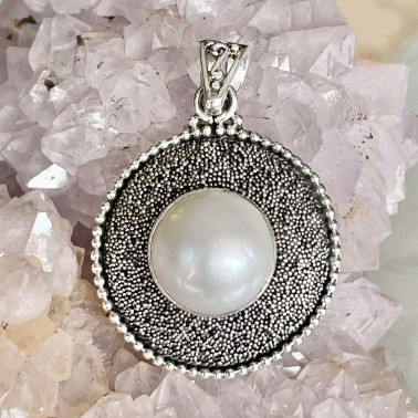 PD 12090 PL-(HANDMADE 925 BALI SILVER PENDANT WITH MABE PEARL)